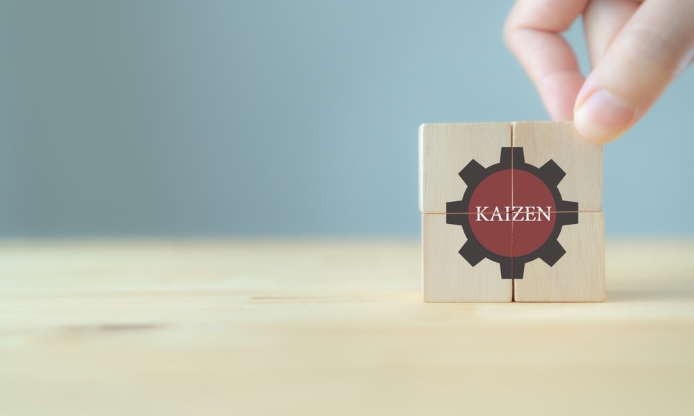 Kaizen is het concept dat Imai zo'n vijftig jaar geleden uitwerkte, en wat hij sindsdien onvermoeibaar onderwijst, toepast en ontwikkelt.