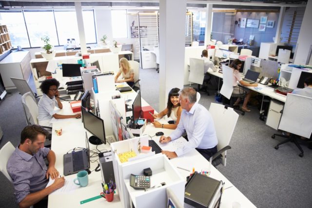 Stal Iedereen maandelijks Heeft het kantoor nog wel een toekomst in Nederland? - Boom Management