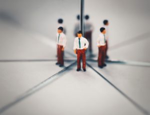 De eerste honderd dagen als leider: waarom zelfreflectie onmisbaar is